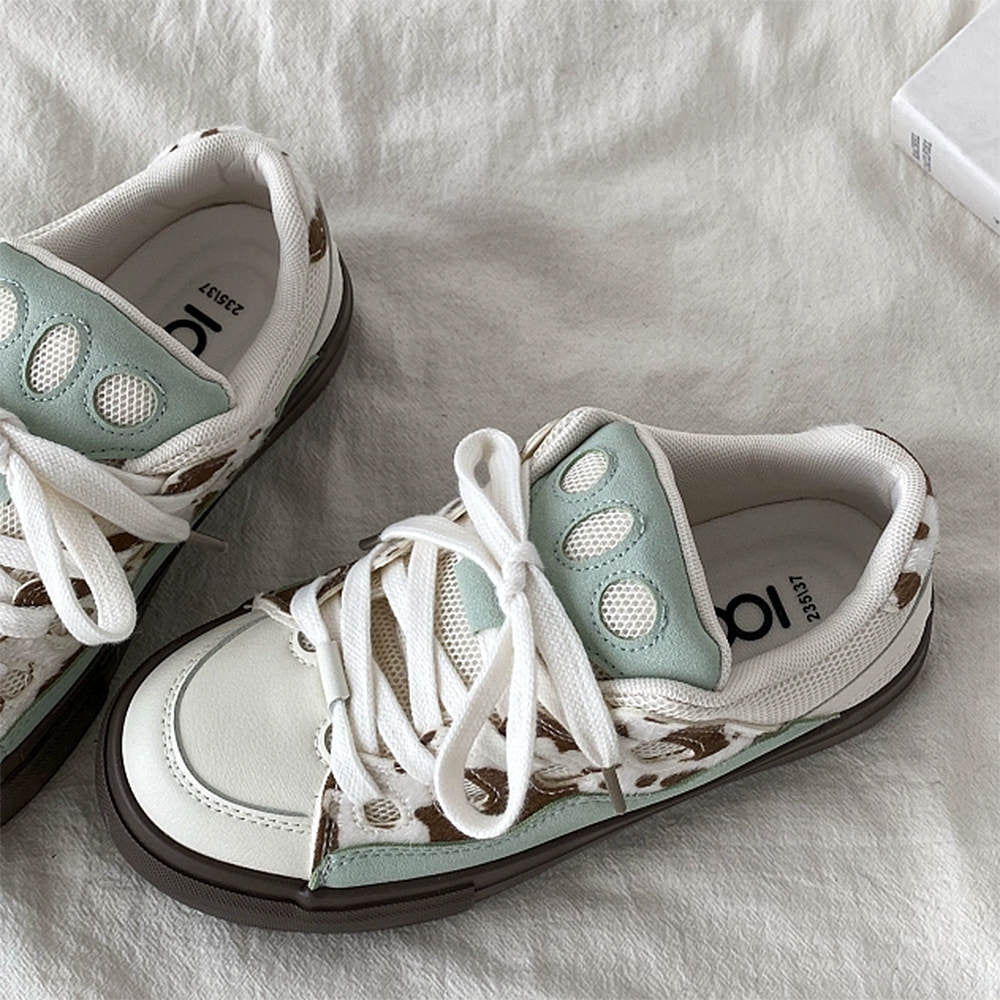 Cute Everyday Outfits, Outfit Inspo Casual Cow Print Skater Sneakers Cute Everyday Outfits, Outfit Inspo Casual Cow Print Skater Sneakers