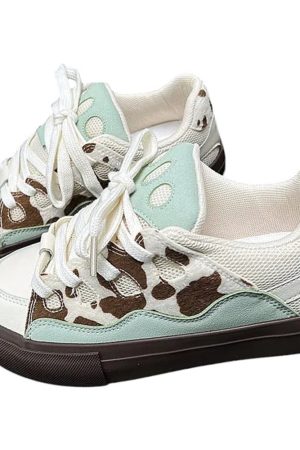 Cute Everyday Outfits, Outfit Inspo Casual Cow Print Skater Sneakers
