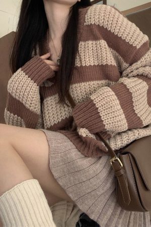 Cute Everyday Outfits, Outfit Inspo Casual Cozy Reading Striped Sweater