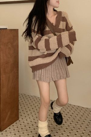 Cute Everyday Outfits, Outfit Inspo Casual Cozy Reading Striped Sweater