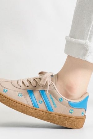 Cute Everyday Outfits, Outfit Inspo Casual Cozy Season Floral Sneakers