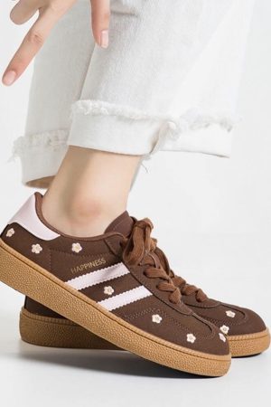 Cute Everyday Outfits, Outfit Inspo Casual Cozy Season Floral Sneakers