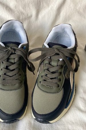 Cute Everyday Outfits, Outfit Inspo Casual Cozy Up Plaid Sneakers