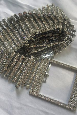 Cute Everyday Outfits, Outfit Inspo Casual Crystal Chain Belt