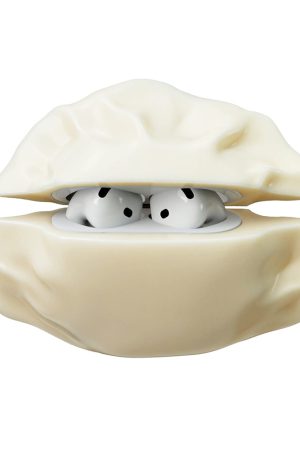 Cute Everyday Outfits, Outfit Inspo Casual Cute Gyoza AirPods Case