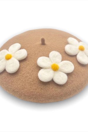 Cute Everyday Outfits, Outfit Inspo Casual Daisy Crochet Beret