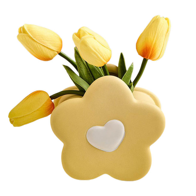 Cute Everyday Outfits, Outfit Inspo Casual Danish Pastel Ceramic Flower Vase