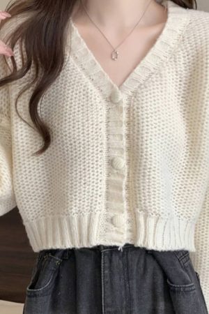 Cute Everyday Outfits, Outfit Inspo Casual Danish Pastel Cropped Cardigan