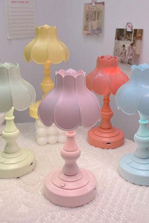 Cute Everyday Outfits, Outfit Inspo Casual Danish Pastel Lotus Desk Lamp