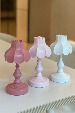 Cute Everyday Outfits, Outfit Inspo Casual Danish Pastel Lotus Desk Lamp