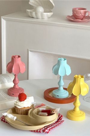 Cute Everyday Outfits, Outfit Inspo Casual Danish Pastel Lotus Desk Lamp