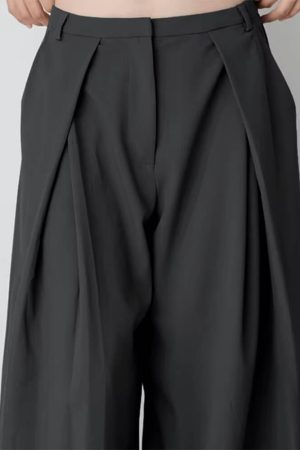 Cute Everyday Outfits, Outfit Inspo Casual Dark Academia Wide-Leg Pants