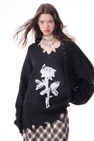 Cute Everyday Outfits, Outfit Inspo Casual Distressed Rose Print Sweater