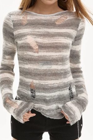 Cute Everyday Outfits, Outfit Inspo Casual Distressed Striped Knit Sweater