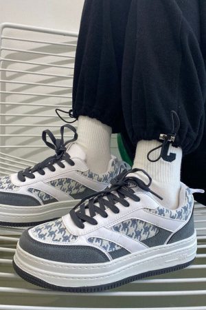 Cute Everyday Outfits, Outfit Inspo Casual Dogtooth Check Aesthetic Sneakers