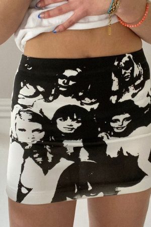 Cute Everyday Outfits, Outfit Inspo Casual Downtown Girl Aesthetic Print Skirt