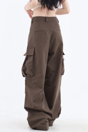 Cute Everyday Outfits, Outfit Inspo Casual Downtown Girl Brown Cargo Pants