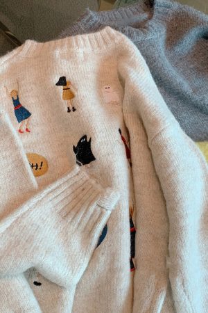 Cute Everyday Outfits, Outfit Inspo Casual Embroidered Back Oversized Sweater