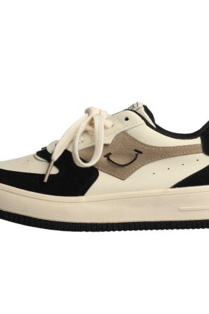 Cute Everyday Outfits, Outfit Inspo Casual Face Embroidery Aesthetic Black Sneakers