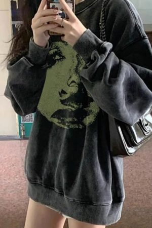 Cute Everyday Outfits, Outfit Inspo Casual Face Print Grunge Oversized Sweatshirt