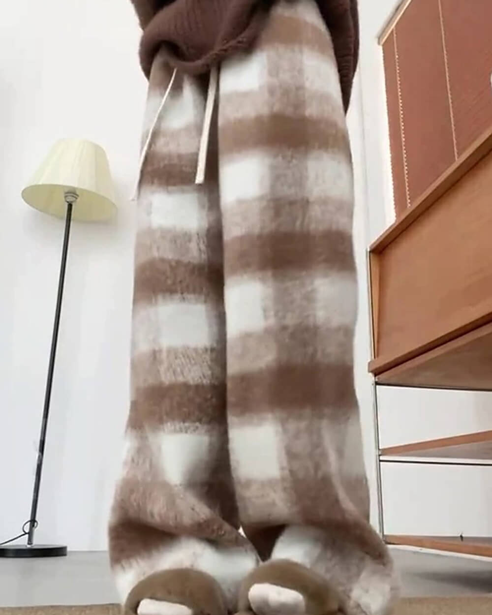 Cute Everyday Outfits, Outfit Inspo Casual Fall Feels Cozy Plaid Trousers Cute Everyday Outfits, Outfit Inspo Casual Fall Feels Cozy Plaid Trousers