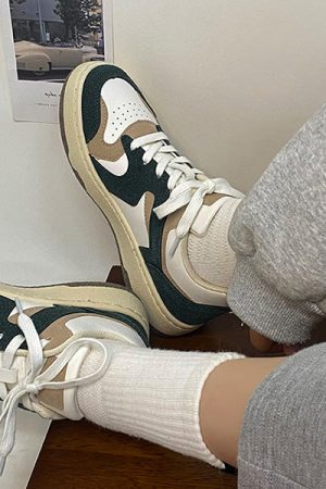 Cute Everyday Outfits, Outfit Inspo Casual Fall Vibes Aesthetic Sneakers