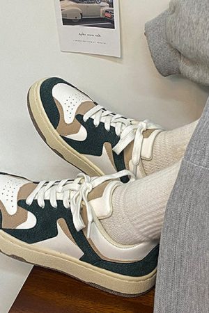 Cute Everyday Outfits, Outfit Inspo Casual Fall Vibes Aesthetic Sneakers