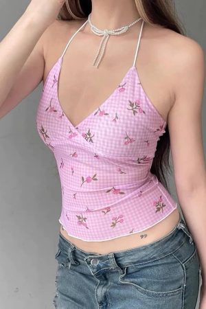 Cute Everyday Outfits, Outfit Inspo Casual Floral Gingham Y2K Halter Top