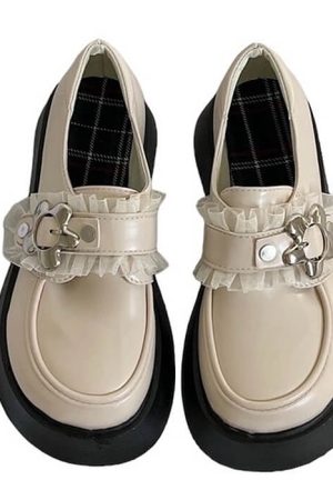 Cute Everyday Outfits, Outfit Inspo Casual Flower Buckle Chunky Platforms