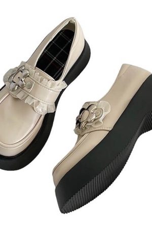 Cute Everyday Outfits, Outfit Inspo Casual Flower Buckle Chunky Platforms