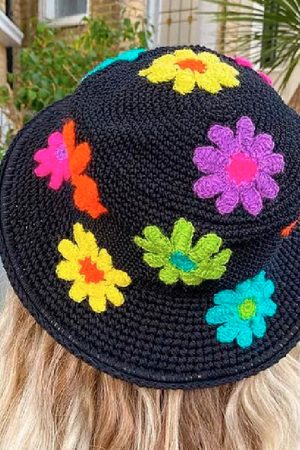 Cute Everyday Outfits, Outfit Inspo Casual Flower Crochet Bucket Hat