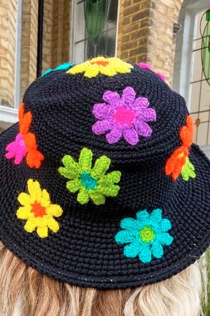 Cute Everyday Outfits, Outfit Inspo Casual Flower Crochet Bucket Hat
