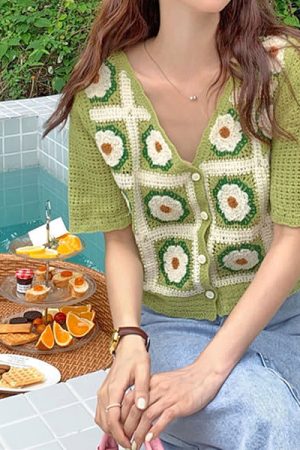 Cute Everyday Outfits, Outfit Inspo Casual Flower Garden Crochet Top