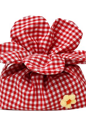 Cute Everyday Outfits, Outfit Inspo Casual Flower Shaped Mini Bag