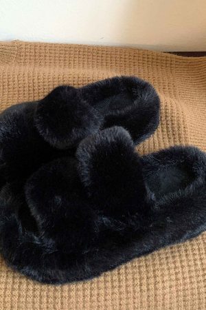 Cute Everyday Outfits, Outfit Inspo Casual Fluffy Platform Slippers