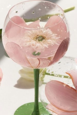 Cute Everyday Outfits, Outfit Inspo Casual French Aesthetic Flower Glass