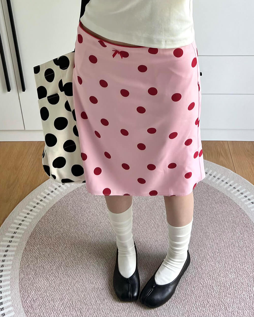 Cute Everyday Outfits, Outfit Inspo Casual French Kiss Polka Dot Knee-Length Skirt Cute Everyday Outfits, Outfit Inspo Casual French Kiss Polka Dot Knee-Length Skirt