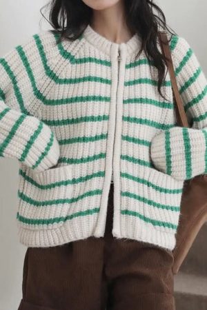 Cute Everyday Outfits, Outfit Inspo Casual French Mood Striped Cardigan