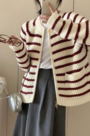 Cute Everyday Outfits, Outfit Inspo Casual French Mood Striped Cardigan