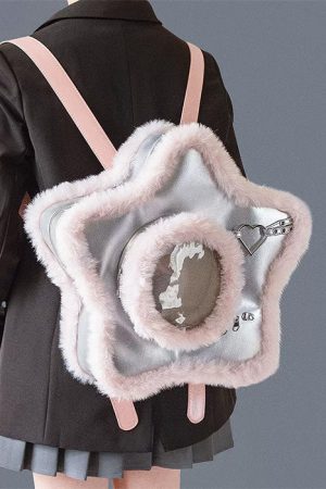 Cute Everyday Outfits, Outfit Inspo Casual Furry Star-Shaped Backpack