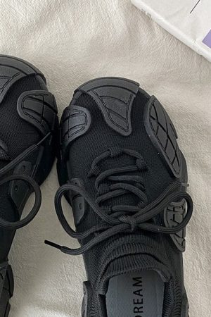 Cute Everyday Outfits, Outfit Inspo Casual Future World Chunky Sneakers in Black