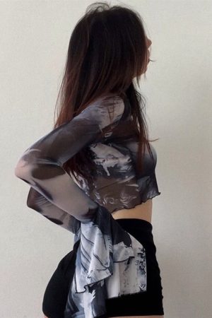 Cute Everyday Outfits, Outfit Inspo Casual Futuristic Flare Sleeves Mesh Top