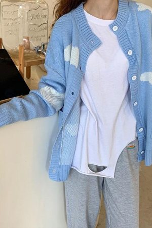 Cute Everyday Outfits, Outfit Inspo Casual Gone Dreaming Cloud Cardigan