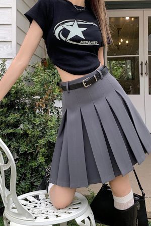 Cute Everyday Outfits, Outfit Inspo Casual Good Manners Knee-Length Pleated Skirt