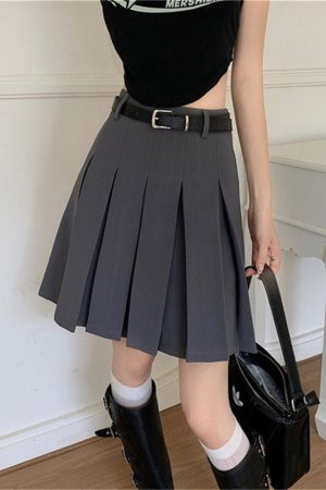 Cute Everyday Outfits, Outfit Inspo Casual Good Manners Knee-Length Pleated Skirt