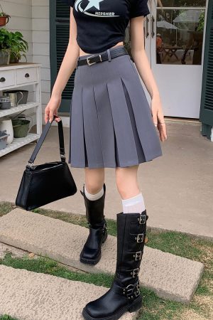 Cute Everyday Outfits, Outfit Inspo Casual Good Manners Knee-Length Pleated Skirt