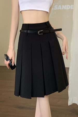 Cute Everyday Outfits, Outfit Inspo Casual Good Manners Midi Pleated Skirt