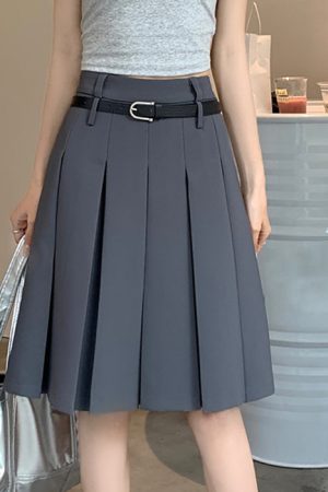 Cute Everyday Outfits, Outfit Inspo Casual Good Manners Midi Pleated Skirt