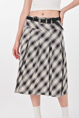 Cute Everyday Outfits, Outfit Inspo Casual Good Manners Plaid Kilt Skirt
