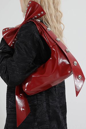 Cute Everyday Outfits, Outfit Inspo Casual Gossip Goes Around Bow Shoulder Bag